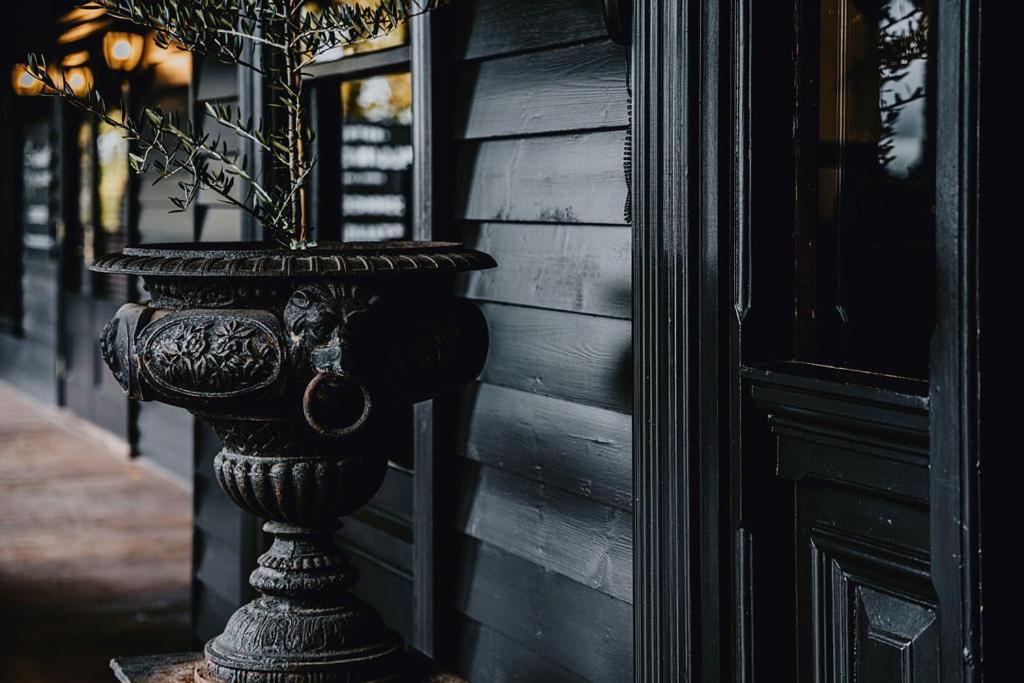Hotel Bellinzona Daylesford Hepburn Springs Exterior foto